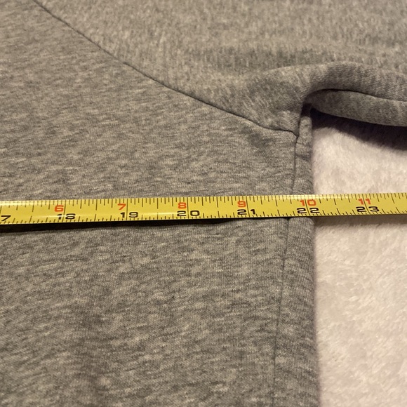 UNDER ARMOUR Size S Gray Zip Front Hoodie 100% Cotton - Picture 2 of 5